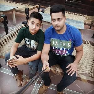 Meet your Posher, Sukhjeet